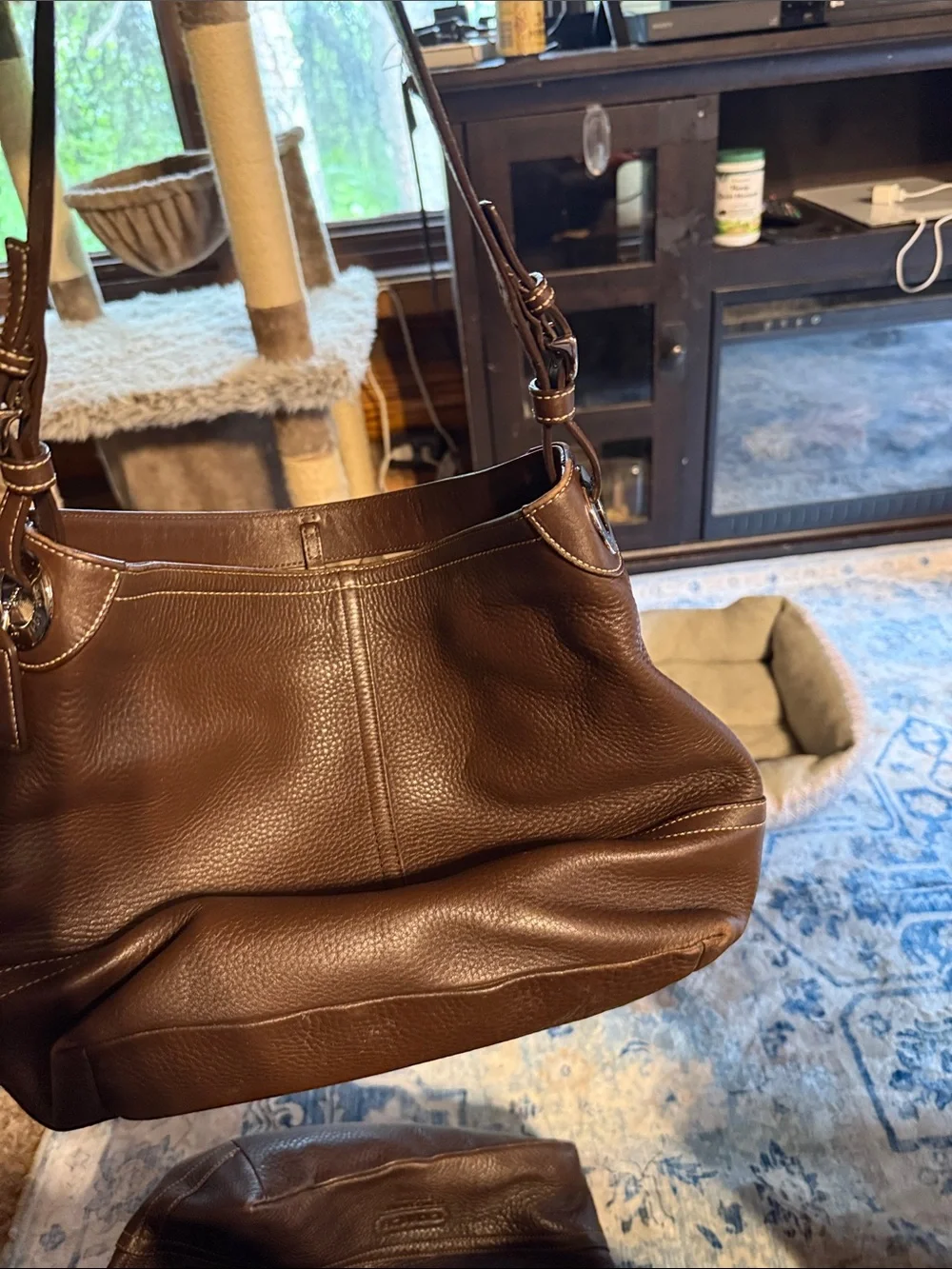 COACH Men's Brown Leather Messenger Crossbody with Signature Lining